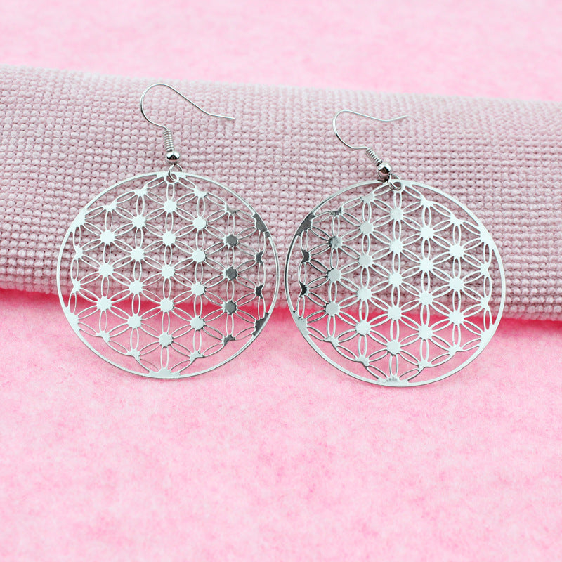 Boucles d’oreilles Fleur de Vie finition argentée